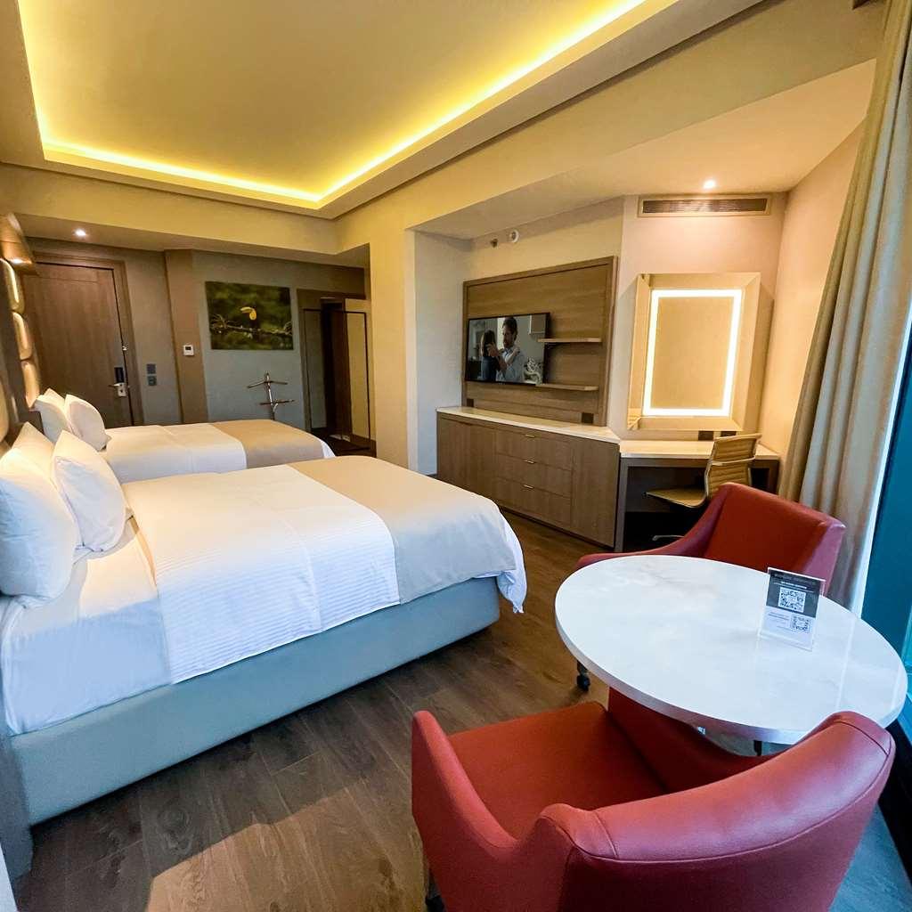 Hotel Safi Royal Luxury Metropolitan San Pedro Garza Garcia Pokoj fotografie A room at the hotel